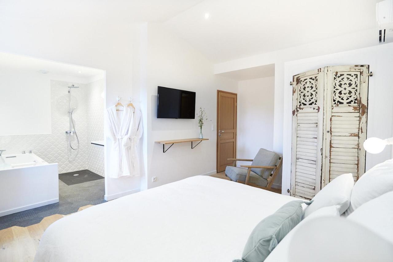 Maison 1634 - Climatisation, Piscine, Parking, Centre Ville, Petit-Dejeuner Compris Pézenas Exterior foto